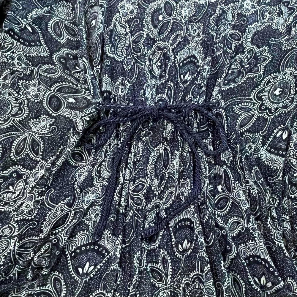 NWOT Free People New Romantics V-Neck Print Top